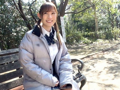 最強美少女AVデビューｷﾀ━━(ﾟ∀ﾟ)━━!!21歳の透き通るような肌！